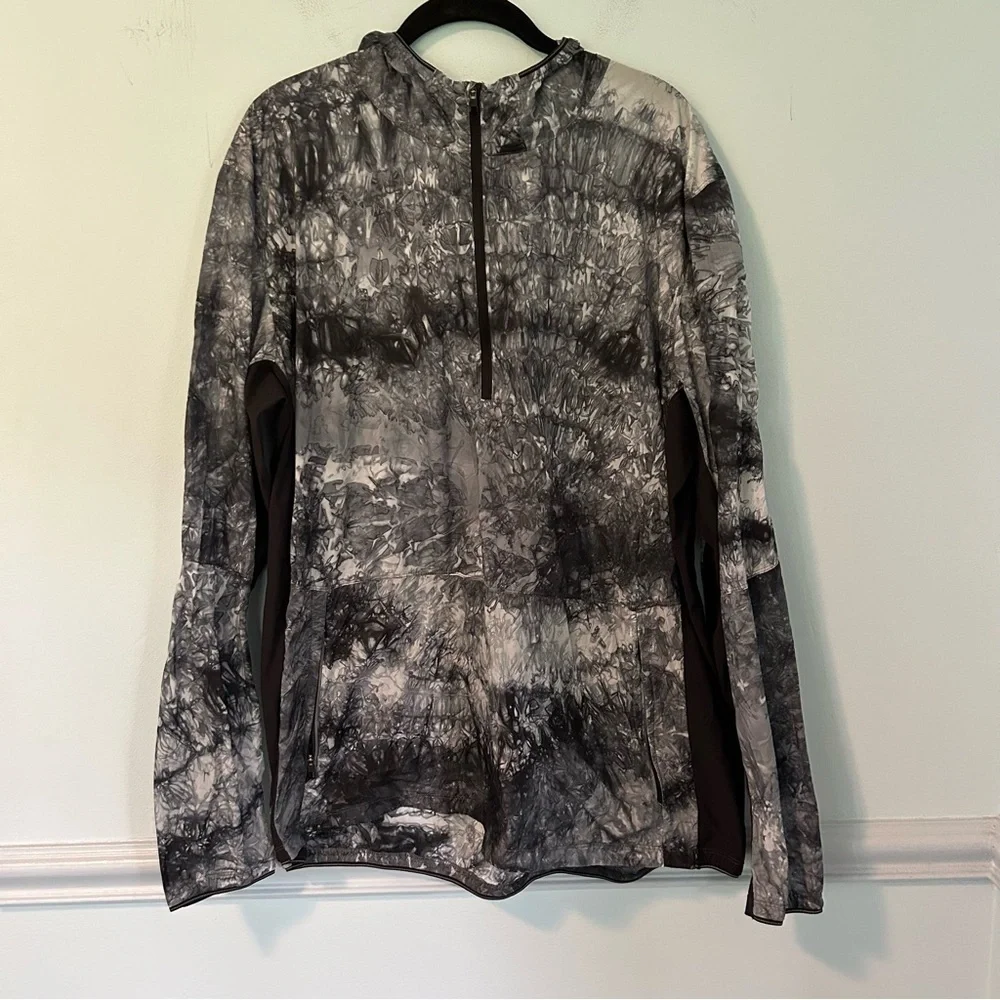 Lululemon Gray & Black Here to Move Reynisfjara Quarter Zip Hood Jacket Size XL